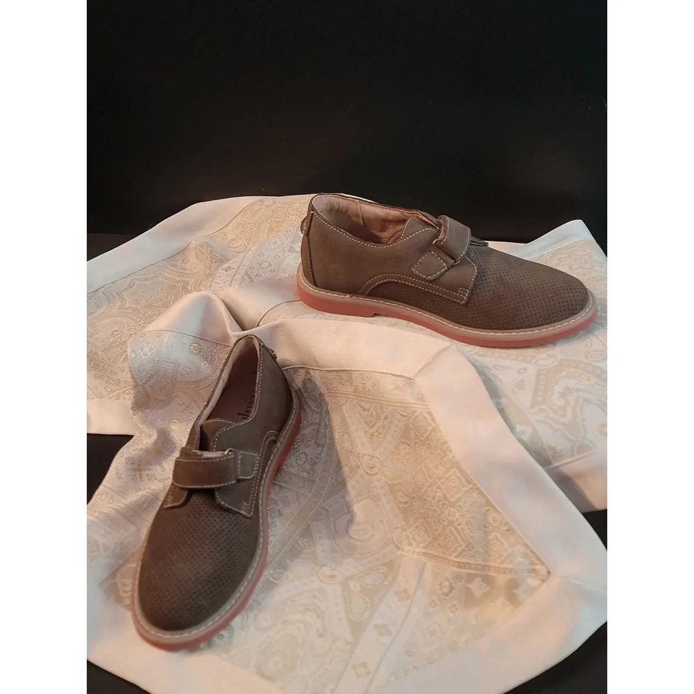 Cole Haan Kids Suede Perforated Oxford Shoes Olive Green Size 2 Hook Loop Strap